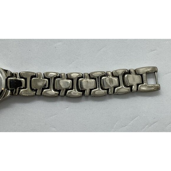 Anne Klein 10/1559 Women's Watch Link Bracelet Roman Numerals Silver Tone - Picture 5 of 8